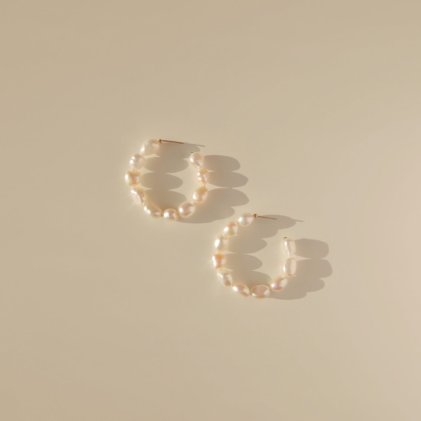 Blanche Baroque Pearl Hoops