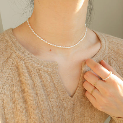 Vivian Mini Pearl Choker