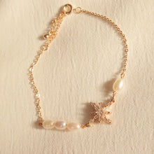 Load image into Gallery viewer, Elaine Star and Pearl Bracelet
