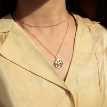 Load image into Gallery viewer, Lucie Pearl Necklaces
