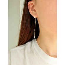 Load image into Gallery viewer, Lucie Pearl Earrings
