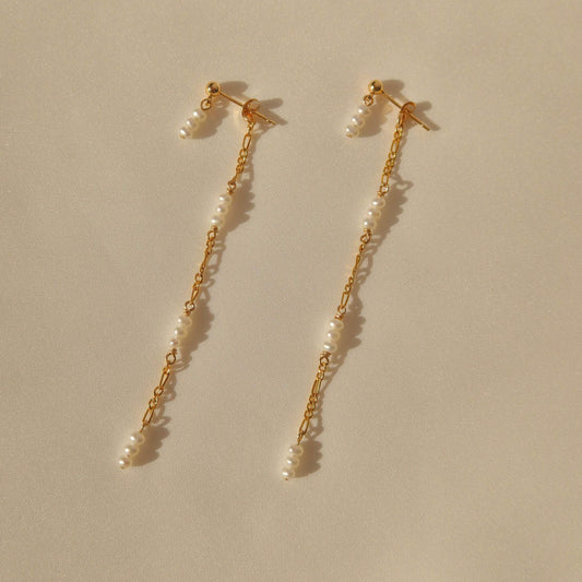 Lucie Pearl Earrings