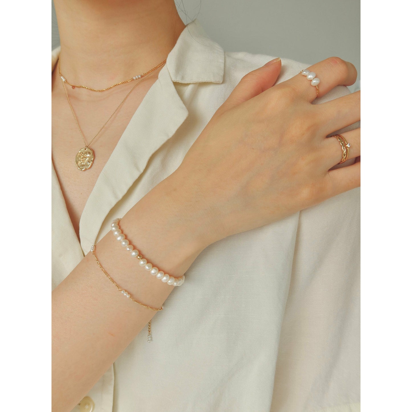 Lucie Pearl Bracelet