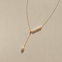 Load image into Gallery viewer, Diane Pearl Lariat Necklaces
