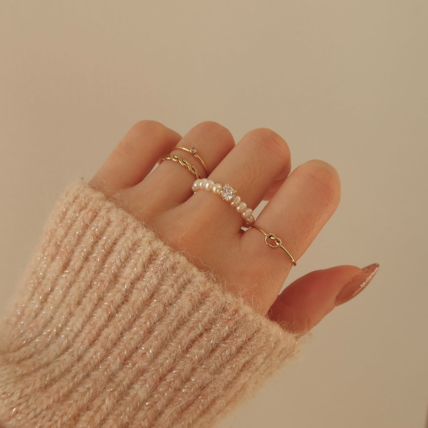 Love knot Rings