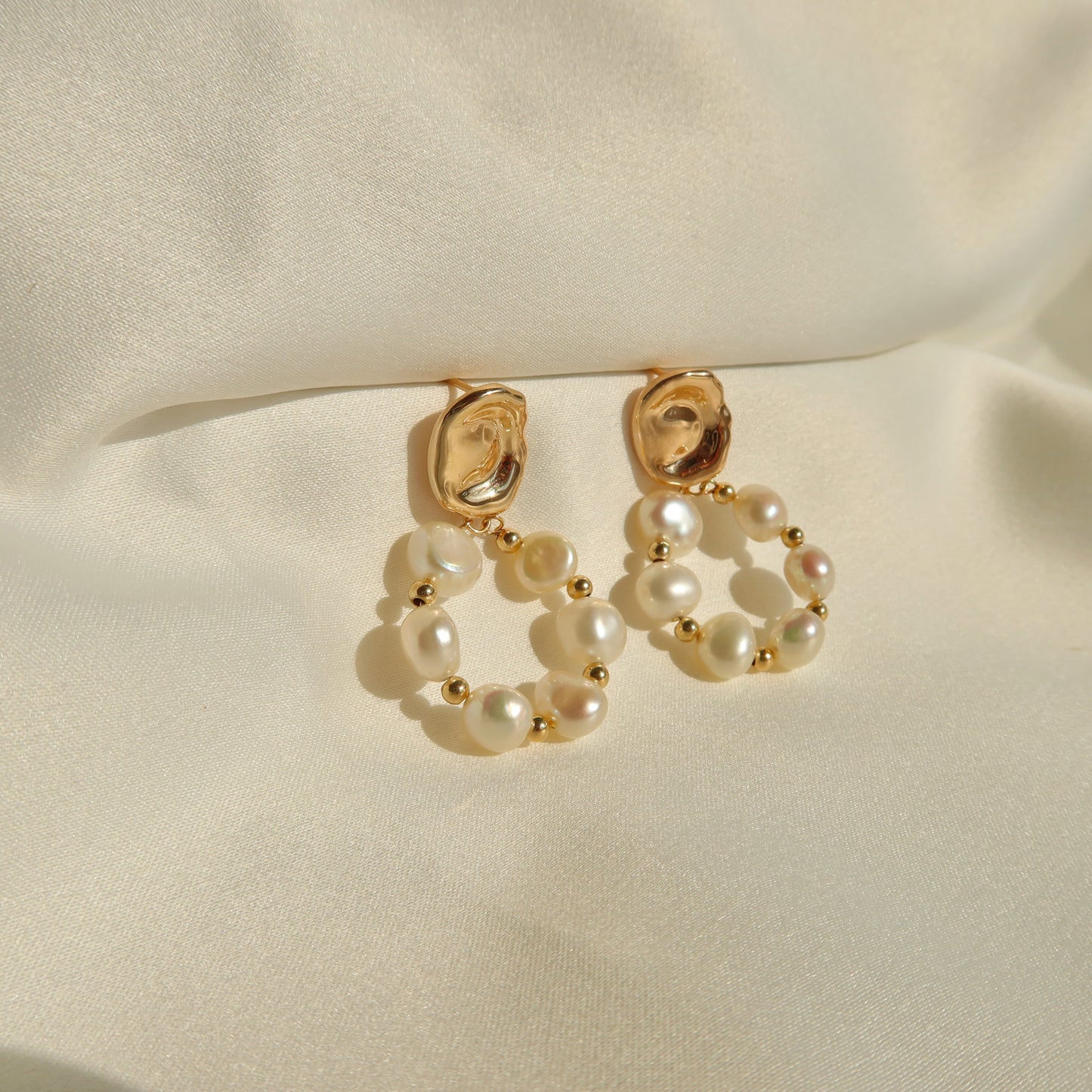 Perla Earrings