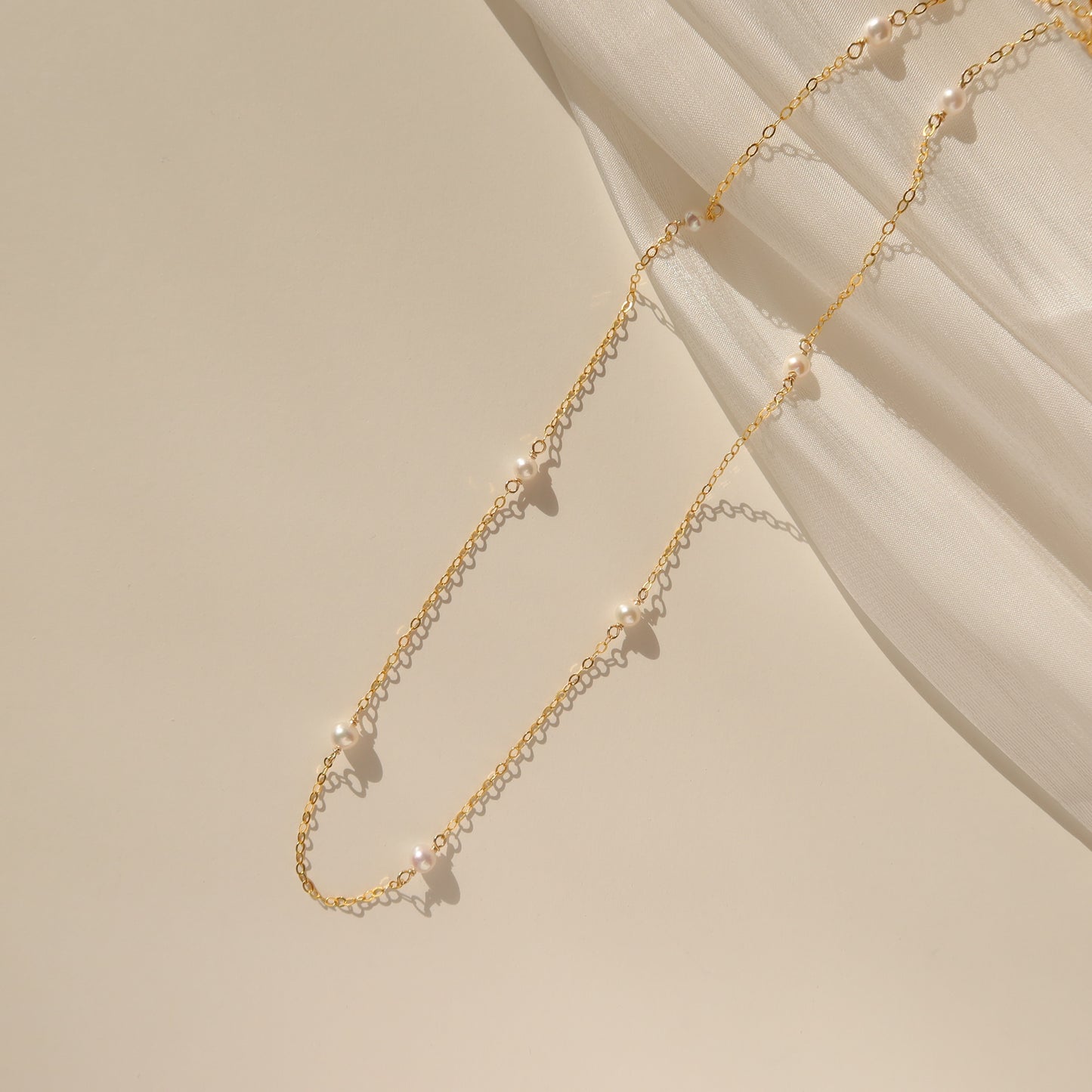 Éloise Pearl Necklace and Bracelet Set