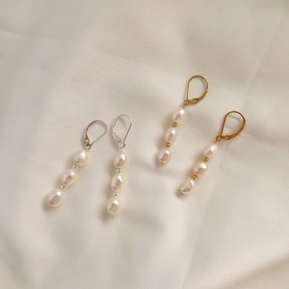 Théa Pearl Drop Earrings