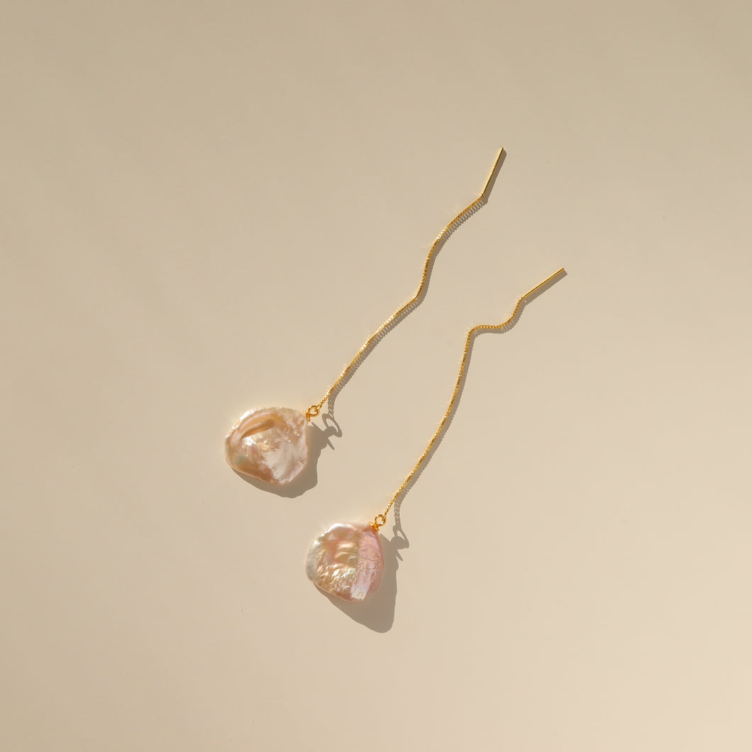 Pétale Pearl Earrings